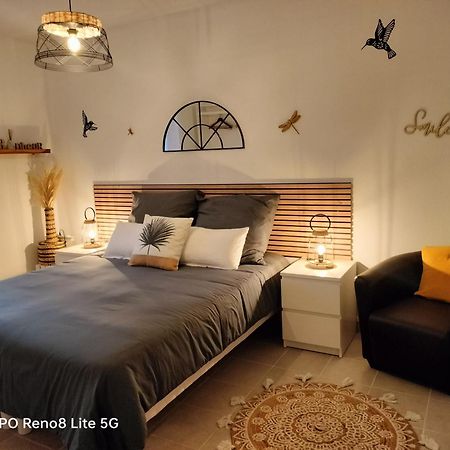Eden En Luberon Apartment รูสซียง ภายนอก รูปภาพ