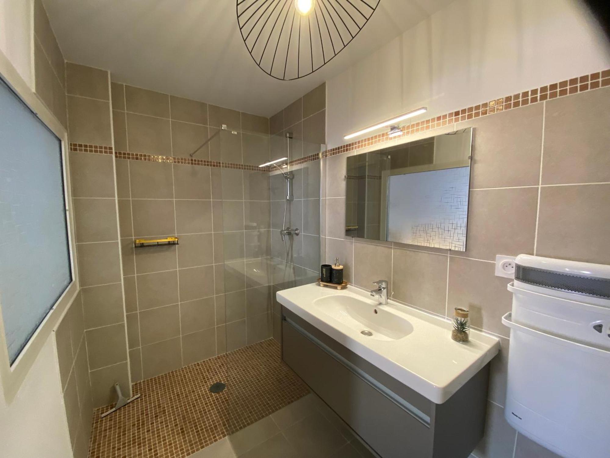 Eden En Luberon Apartment รูสซียง ภายนอก รูปภาพ