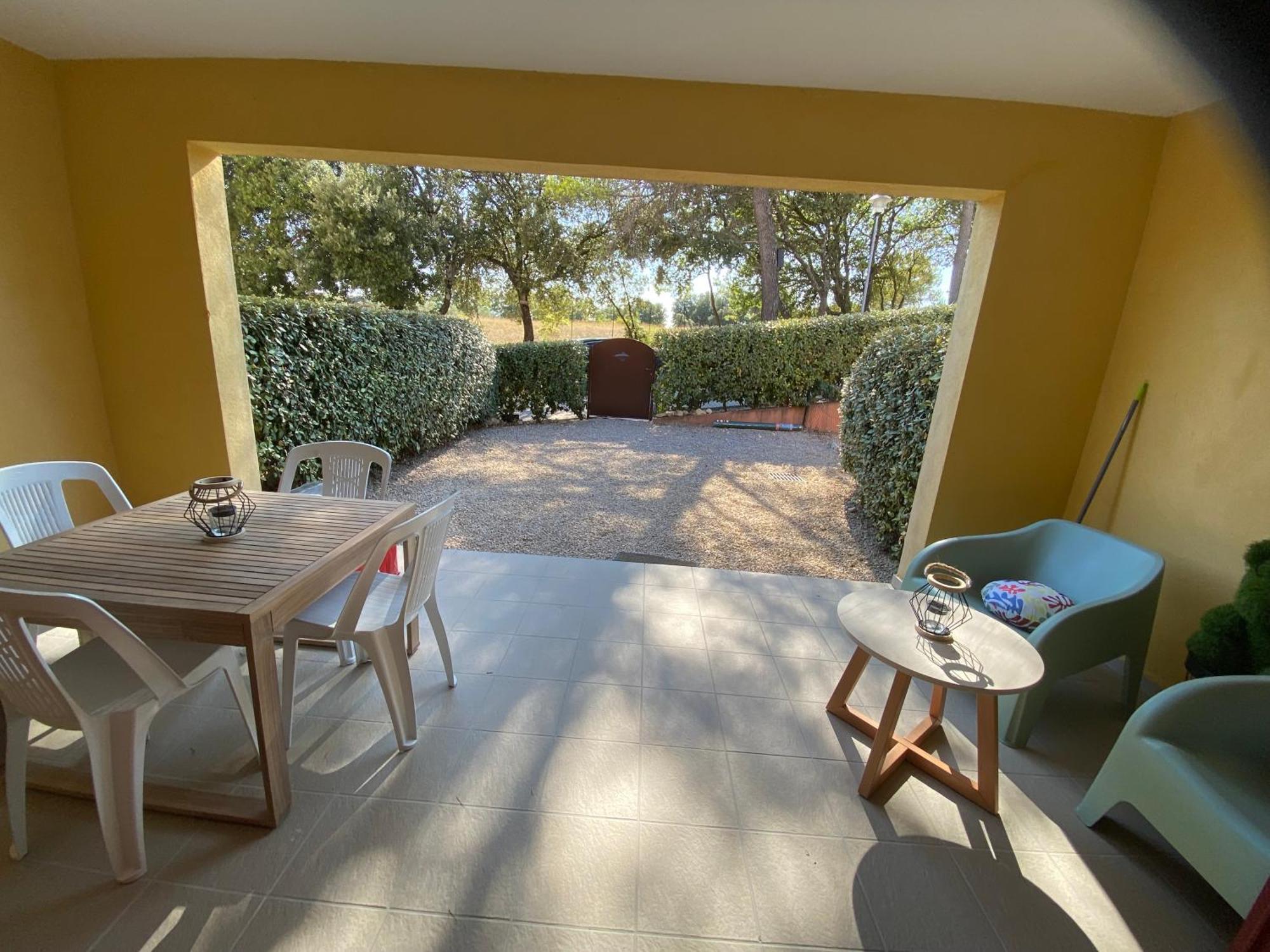 Eden En Luberon Apartment รูสซียง ภายนอก รูปภาพ