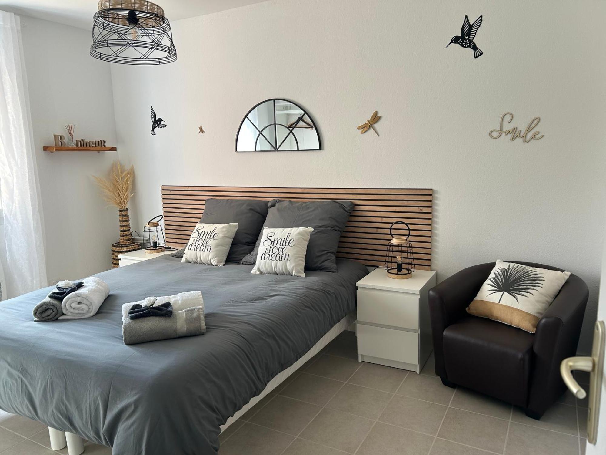 Eden En Luberon Apartment รูสซียง ภายนอก รูปภาพ