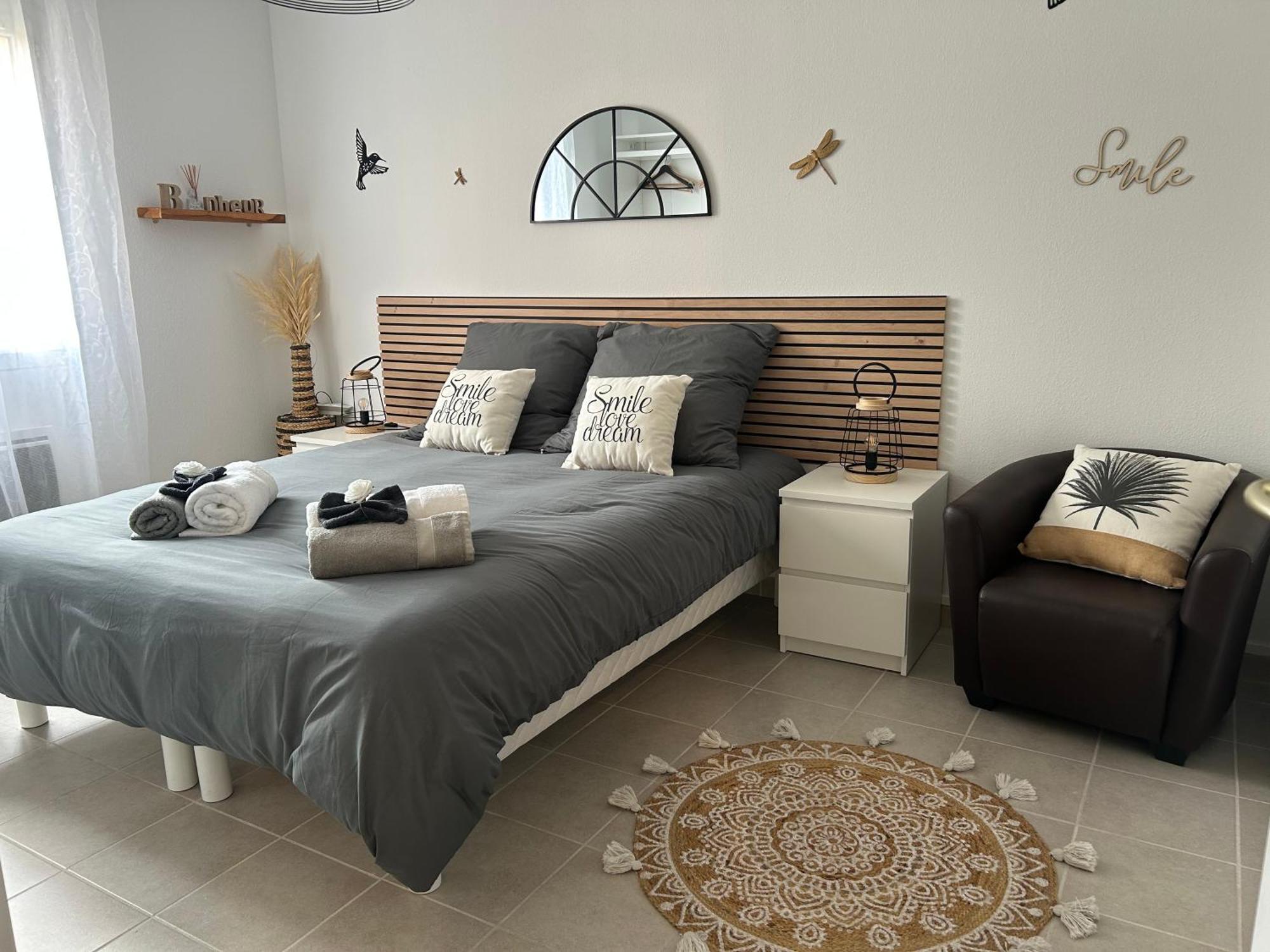 Eden En Luberon Apartment รูสซียง ภายนอก รูปภาพ